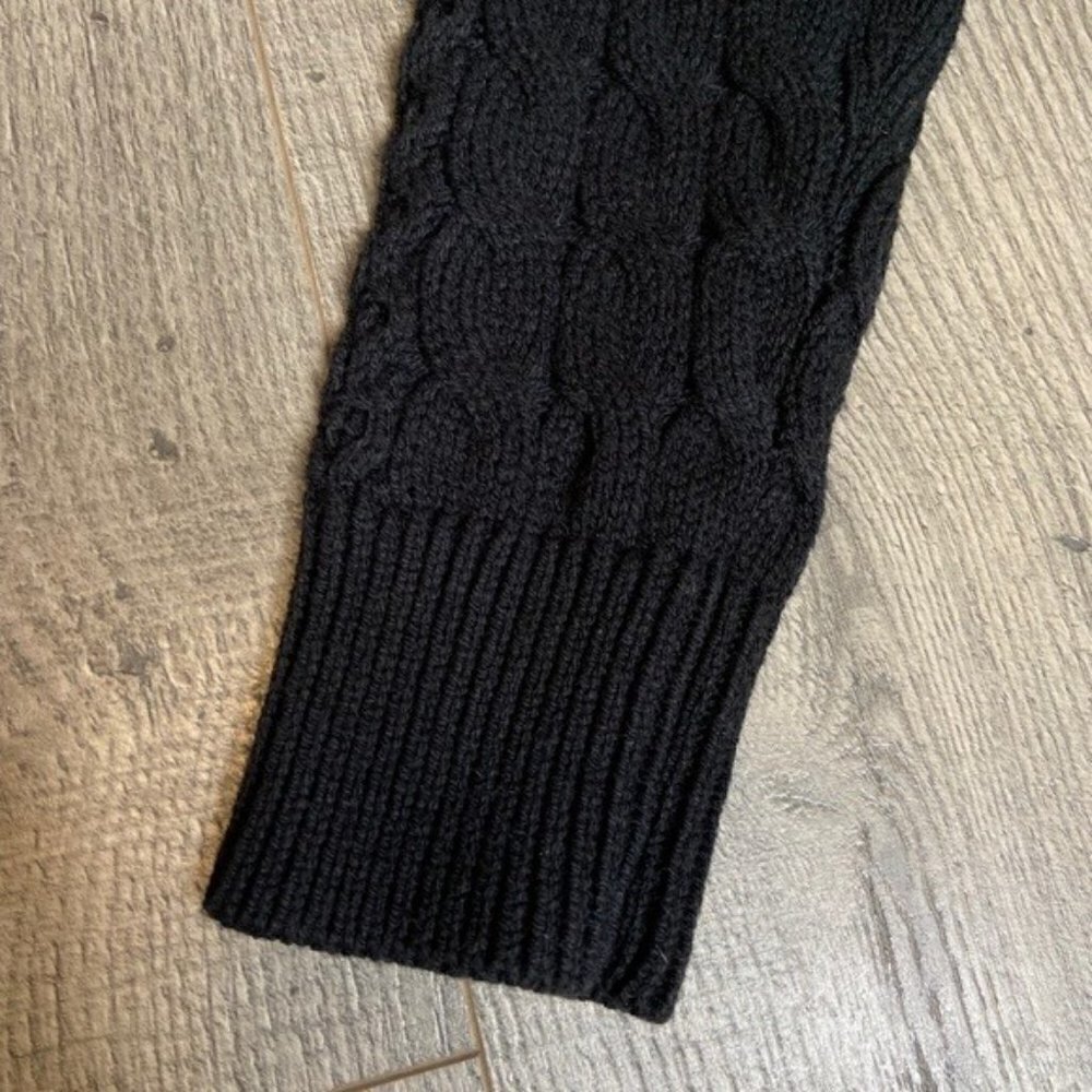 Caslon NWOT Black Mixed Cable-Knit Oversized V-Neck Sweater Size XS Oversized - Picture 5 of 12